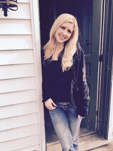 amieirenewintersheadshot_color